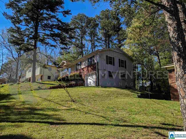 Foto del edificio - 424 21st Ave NE