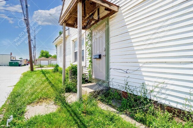 Foto del edificio - 1 br, 1 bath House - 52 N 5th Ave 3 3