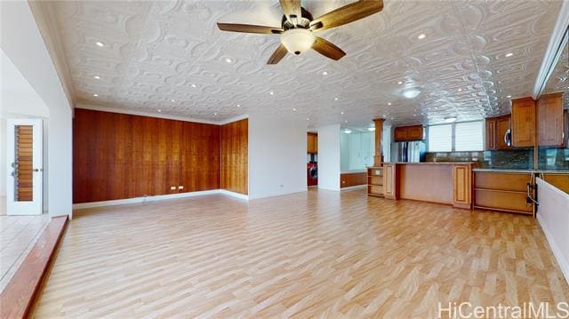 Building Photo - 1717 Ala Wai Blvd