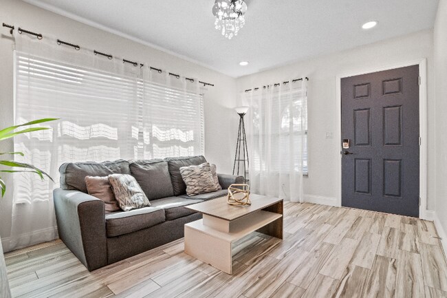 Photo - 6244 S Martindale Ave Apartment