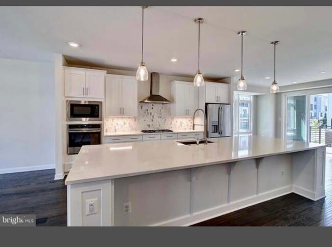 Kitchen - 1702 Gray Shale Ter SE