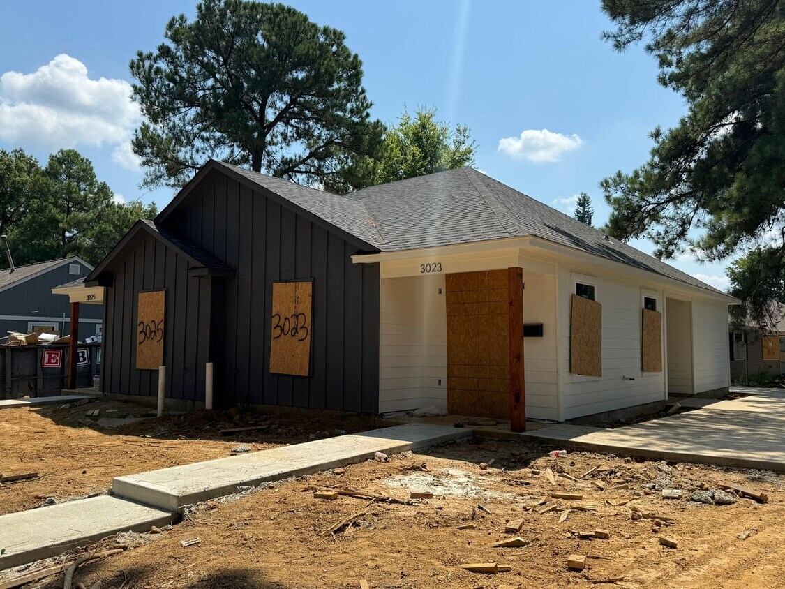 Foto del edificio - New Construction Duplex, 2 Bedroom, 1 Bath...