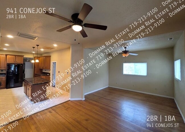 Building Photo - 941 Conejos St