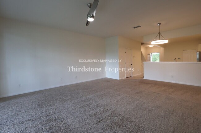 Foto del edificio - 7508 Red Crane Ln