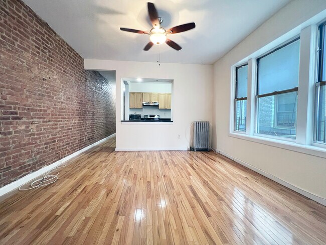 Foto del edificio - 412 W 129th St