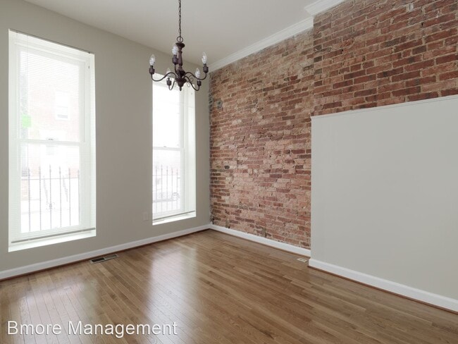 Building Photo - 1806 N Calvert St