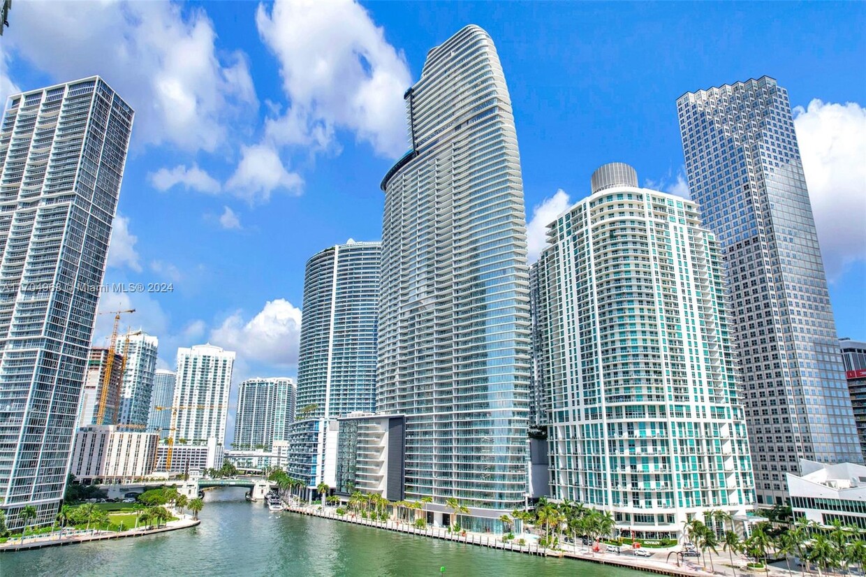 300 Biscayne Blvd Way Miami, FL 33131 - Alquileres en Miami, FL ...