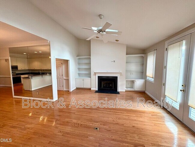 Building Photo - 22 Bayswater Pl