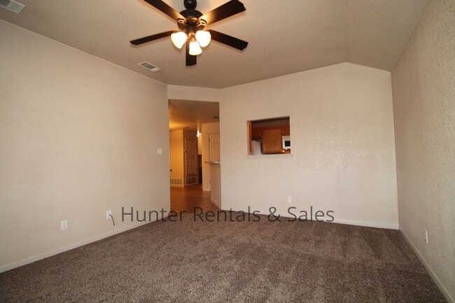 Building Photo - 3507 Dustin Ct