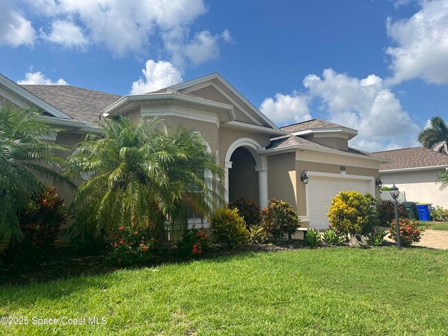 Building Photo - 289 Pebble Hill Way