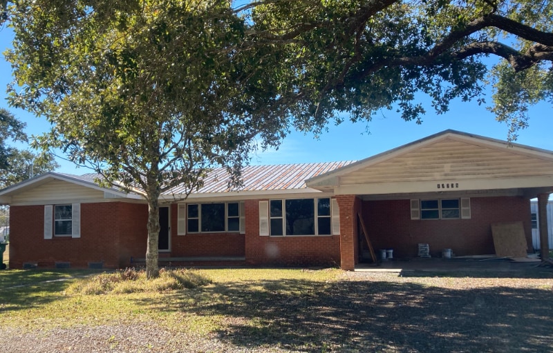 Primary Photo - 13738 LA-331