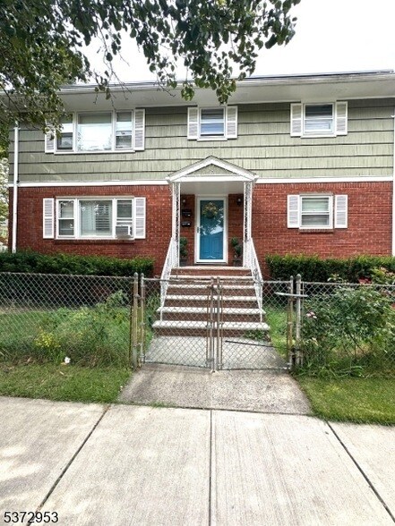 Foto del edificio - 739 Burnside St