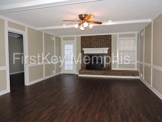 Building Photo - 3828 Innsbrook Dr