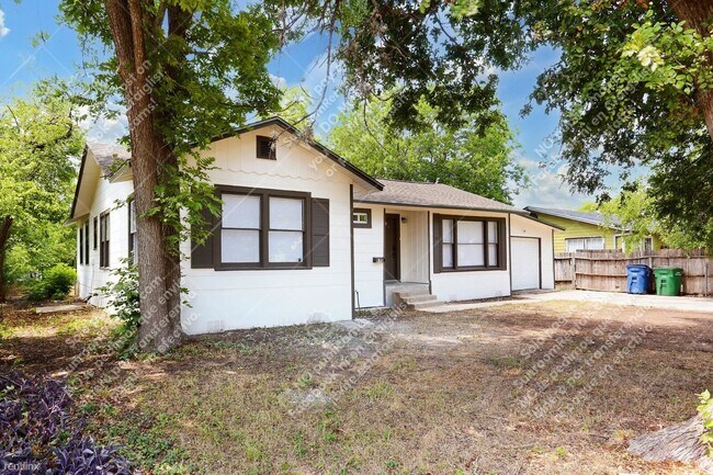 Building Photo - 3 br, 2 bath House - 610 Sutton Dr