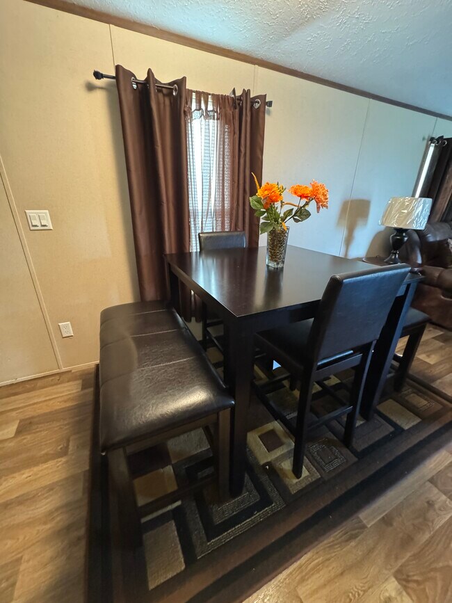 Foto del edificio - 35170 Highway 69