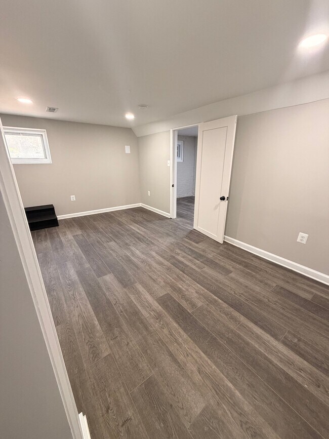Foto del edificio - 1303 Kennedy St NW