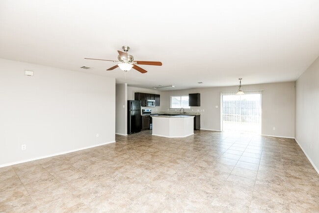Building Photo - 8320 Autumn Creek Trail