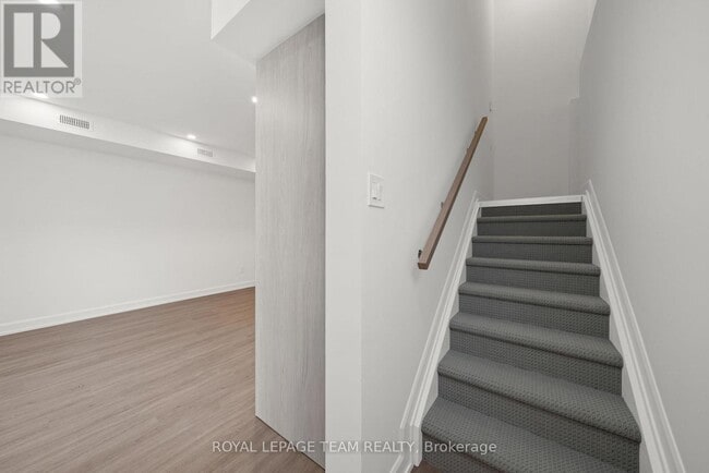 Building Photo - 1231 Shillington Ave
