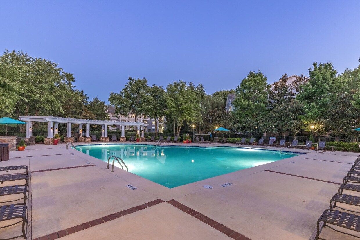 Marquis on Cary Parkway Apartments Morrisville, NC