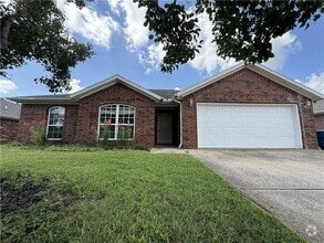 Building Photo - 3905 SW Carriageway Ave