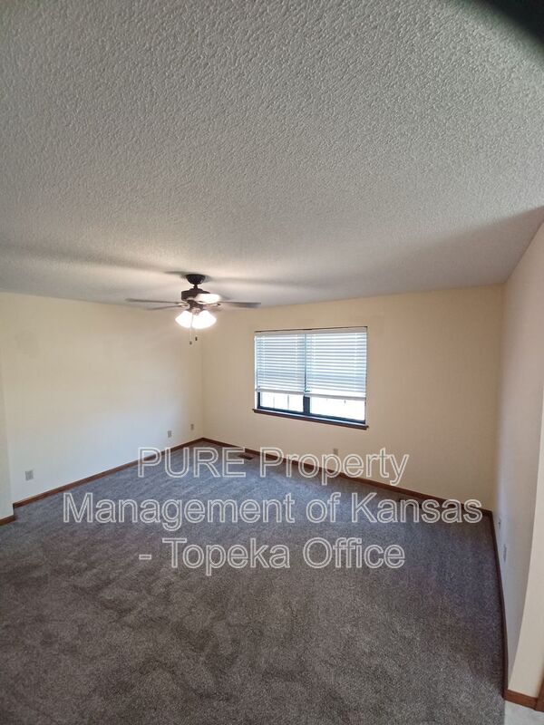 Building Photo - 6308 SW 27th St