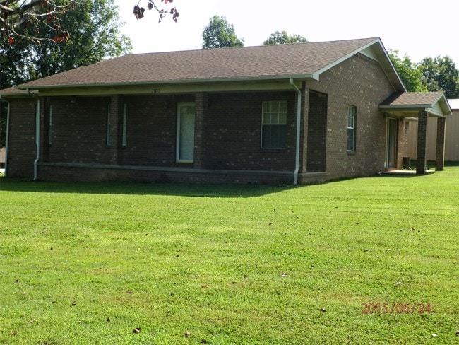 Building Photo - 2009 AR-135