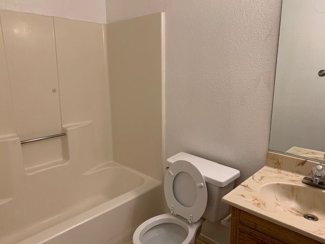 Foto del edificio - 15555 Mojave St