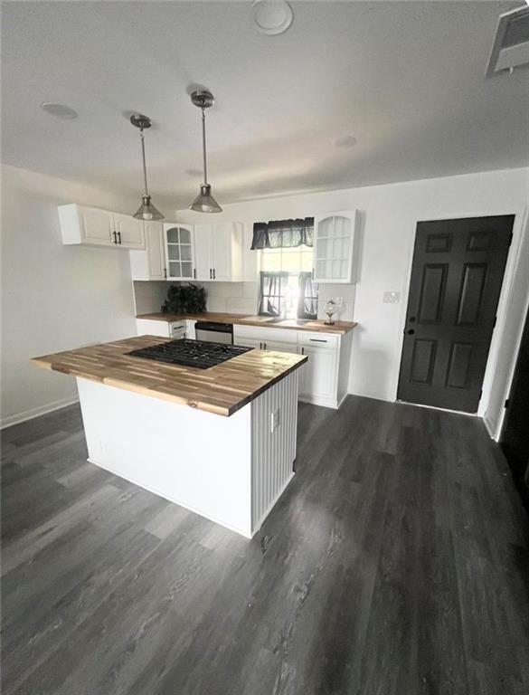 Foto del edificio - 4095 Ester Dr SW