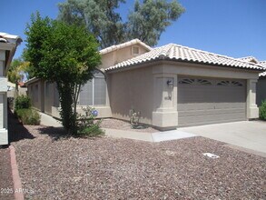 Building Photo - 4628 W Del Rio St