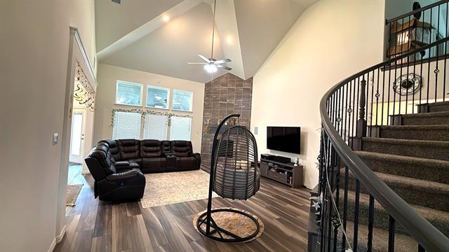 Building Photo - 6401 Everest Dr