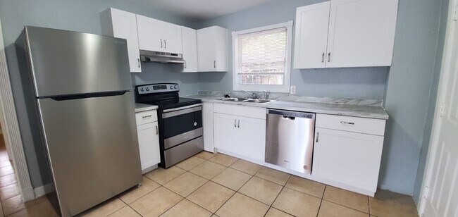 Foto del edificio - 2/1 St Pete Single Family Home !