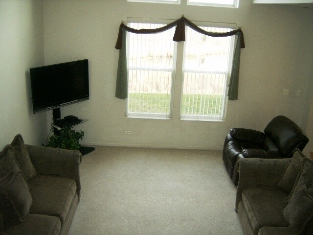 Foto del edificio - 457 Metropolitan St