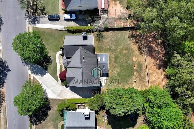 Building Photo - 5 bedroom house in Ruby Forest neighborhood in Suwanee