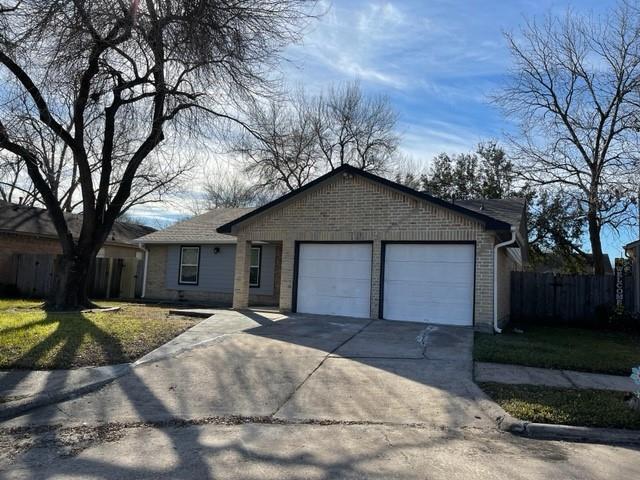 Primary Photo - 16315 La Gloria Dr