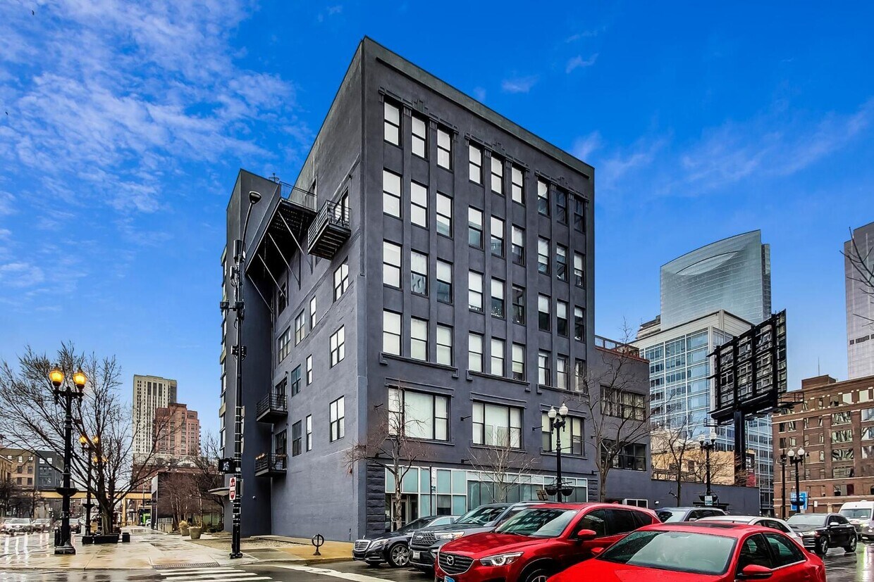 Foto principal - 626 W Randolph St