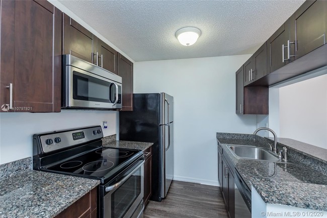 Building Photo - 9900 NW 44 terr  110 Doral Fl 33178