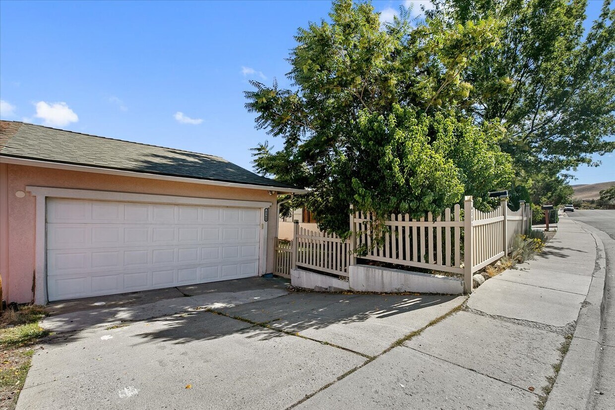 6560 Fern St, Reno, NV 89506 House for Rent in Reno, NV