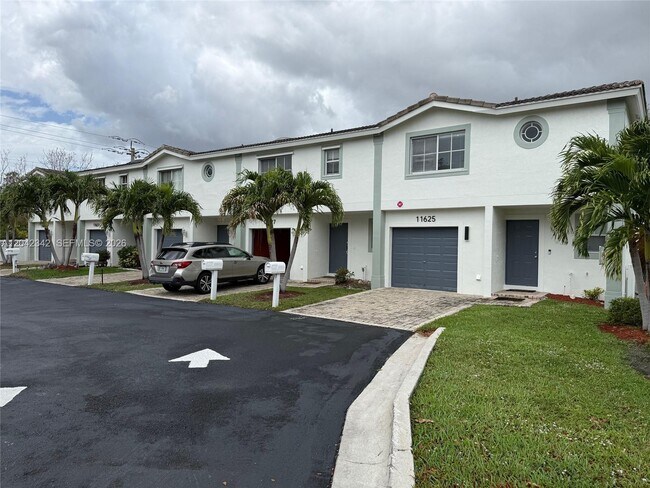Building Photo - 11627 NW 23rd Ct