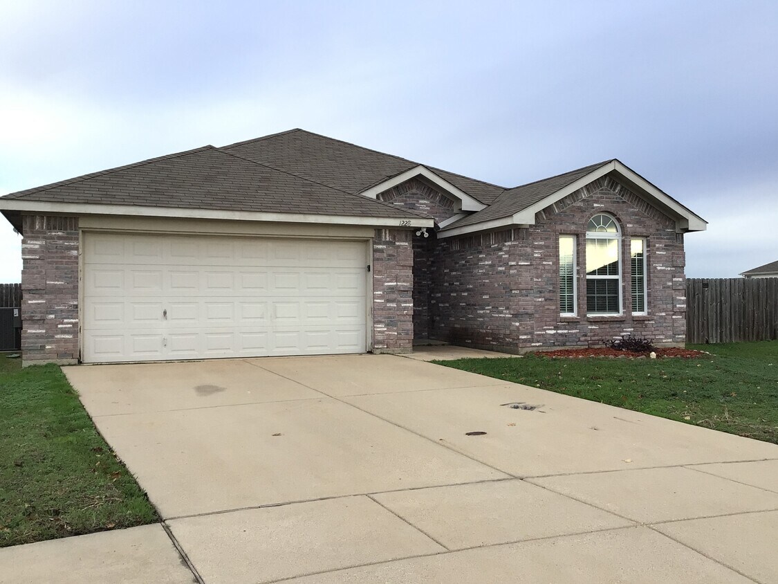 1228 Rosedale Springs Lane House Rental in Fort Worth, TX
