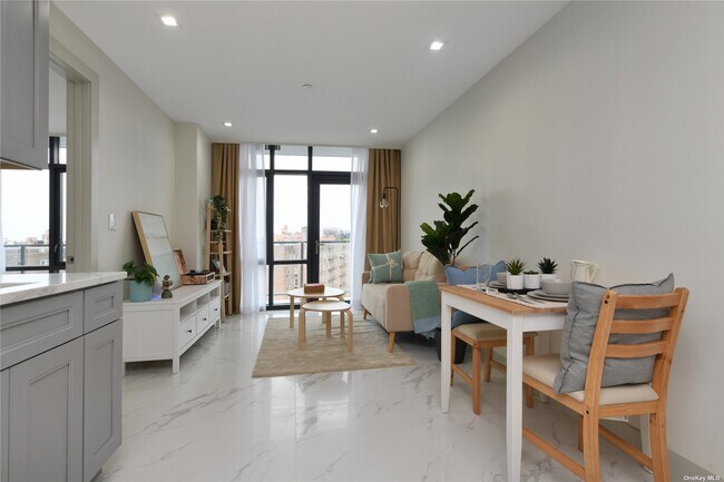 Foto del edificio - 41-62-62 Bowne St