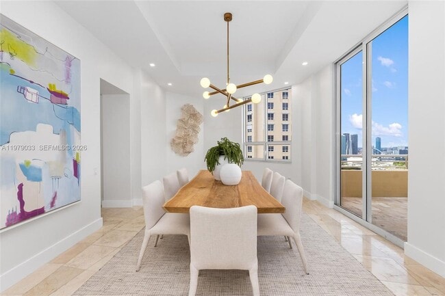 Foto del edificio - 808 Brickell Key Blvd