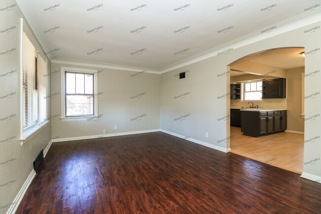 Building Photo - 12530 Lusher Rd