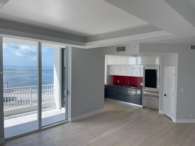 Foto del edificio - 701 Brickell Key Blvd