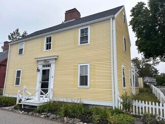 Building Photo - 42 Piscataqua St
