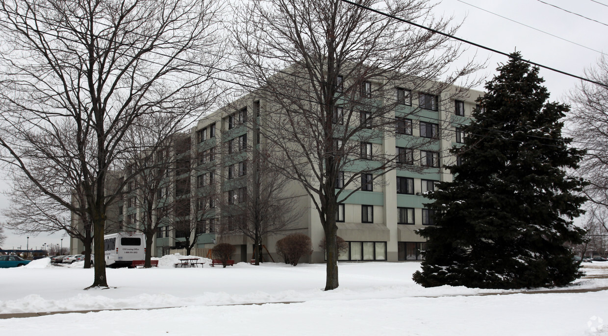 Foto del edificio - Madison Heights Co-Op