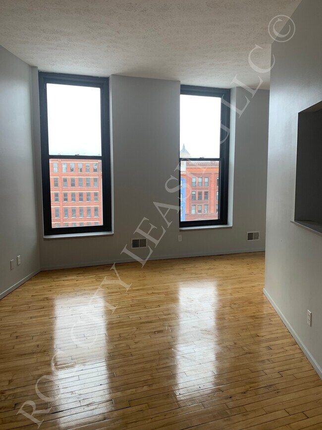 Foto del edificio - 214-216-216 Andrews St