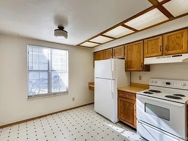 Foto del edificio - 14333 E Warren Pl