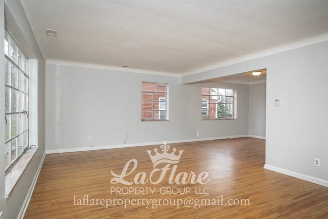 Building Photo - 2707 Powhattan Pkwy