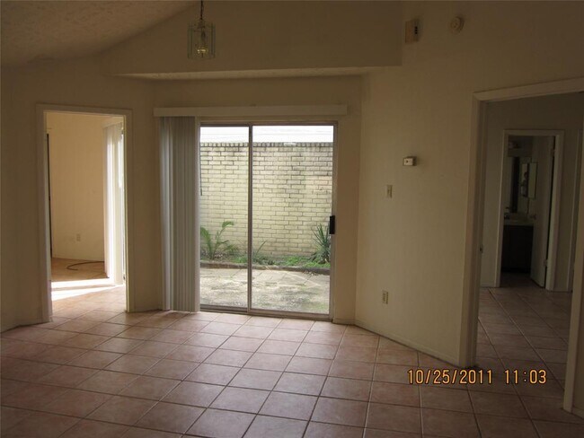 Building Photo - 13220 Chimney Sweep Dr