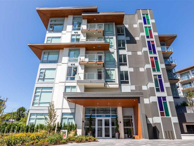 Photo principale - 1728 Gilmore Ave